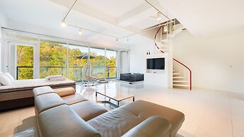 Gyeongju Lineview Poolvilla