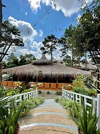 Myat Saytaman Traditional Bamboo House