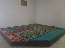 OYO 93237 Hotel Triarga