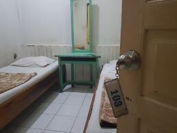 OYO 93237 Hotel Triarga