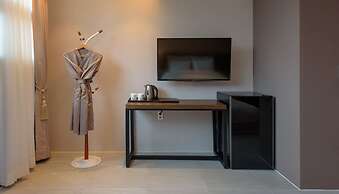 Friemily Pool Villa & Hotel