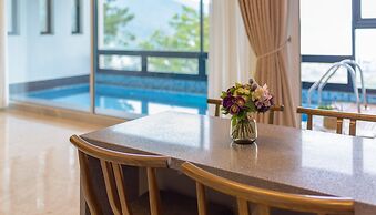 Friemily Pool Villa & Hotel