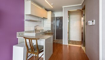 Friemily Pool Villa & Hotel