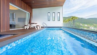 Friemily Pool Villa & Hotel