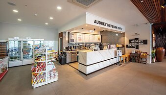 Friemily Pool Villa & Hotel