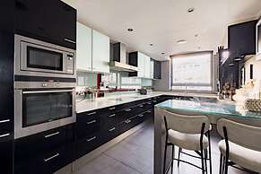 The River Thames View - Stunning 2bdr Flat With Study Room Balcony