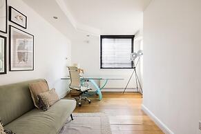 The River Thames View - Stunning 2bdr Flat With Study Room Balcony