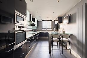 The River Thames View - Stunning 2bdr Flat With Study Room Balcony