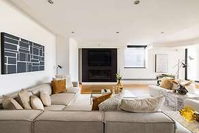 The River Thames View - Stunning 2bdr Flat With Study Room Balcony