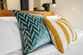 Kasa Classic Studio - Comfortable and Convenient The Maverick