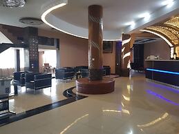 Capital O 93263 Linge Land Hotel