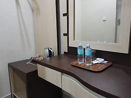 Capital O 93263 Linge Land Hotel