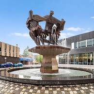 Kasa Trendy Studio Steps to Bakery Square The Maverick