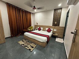 Namay Inn By T And M Hotels