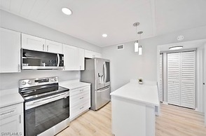 Day Dream in Iona With 1 Bedrooms and 1 Bathrooms