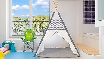 Gyeongju Jullietapoolvilla&kidspension