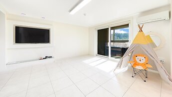 Gyeongju Jullietapoolvilla&kidspension