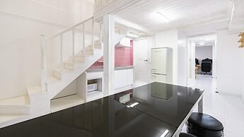 Gyeongju Jullietapoolvilla&kidspension