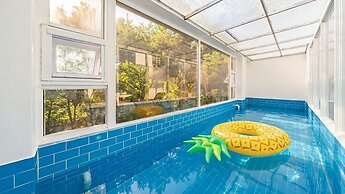 Gyeongju Jullietapoolvilla&kidspension
