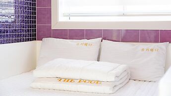 Gyeongju Jullietapoolvilla&kidspension