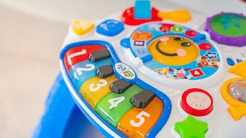 Gyeongju Jullietapoolvilla&kidspension