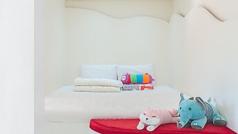 Gyeongju Jullietapoolvilla&kidspension