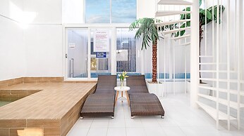 Gyeongju Jullietapoolvilla&kidspension