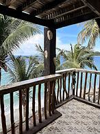 Bamboo House Beach Lodge & Restaurant