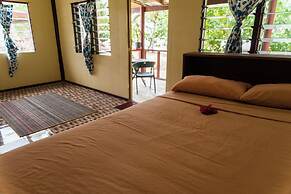 Yawekata Eco Still Bluewater Lodge