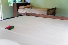 Yawekata Eco Still Bluewater Lodge