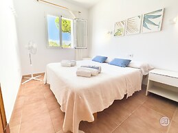 Annabel's Apartments II