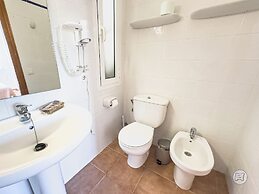 Annabel's Apartments II