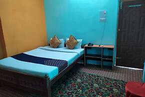 Goroomgo Happy palace Gaya