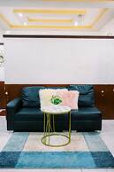 Arka's Elegant Condos