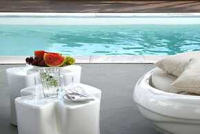 Villa Dafni 4BD with Pool in Kalafatis