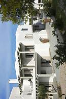 Villa Dafni 4BD with Pool in Kalafatis