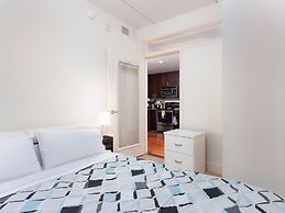 Pet Friendly 2 Bedroom And Apartment Near Rittenhouse Apts by RedAwnin