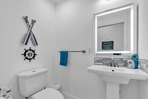 Lake Worth Beach House 3 Bedroom Home by Redawning
