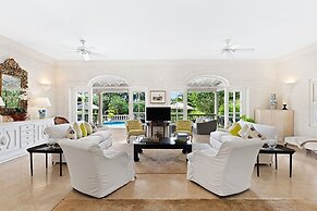 Sugar Hill - Firefly by Blue Sky Luxury