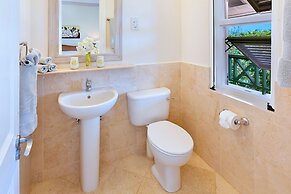 Sugar Hill - Firefly by Blue Sky Luxury