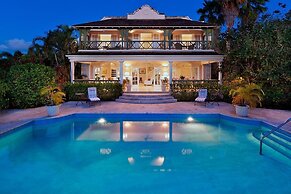 Sugar Hill - Firefly by Blue Sky Luxury