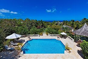 Sugar Hill - Firefly by Blue Sky Luxury