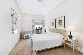 Sugar Hill - Firefly by Blue Sky Luxury