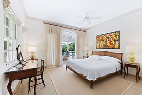 Sugar Hill - Firefly by Blue Sky Luxury