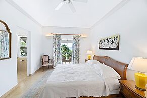 Sugar Hill - Firefly by Blue Sky Luxury