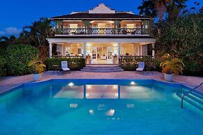 Sugar Hill - Firefly by Blue Sky Luxury
