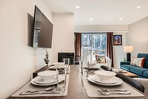 303 Fallridge Condominiums 3 Bedroom Condo by RedAwning