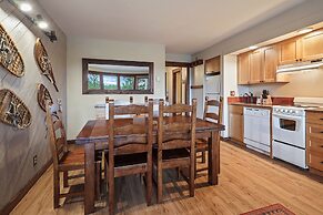 Seventh Mountain 1123 3 Bedroom Condo by RedAwning