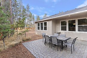 172 Avocet 4 Bedroom Home by RedAwning