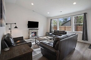 172 Avocet 4 Bedroom Home by RedAwning